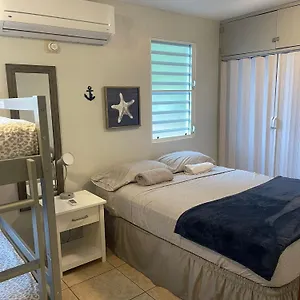 Apartment Front Seven Seas, Fajardo